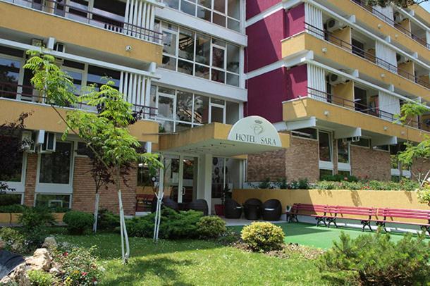 Hotel Sara เนพทุน ภายนอก รูปภาพ
