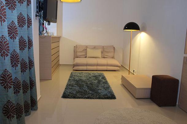 Hotel Sara เนพทุน ภายนอก รูปภาพ