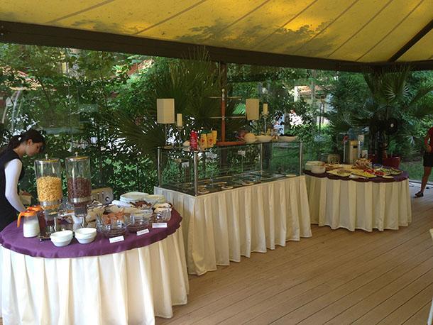 Hotel Sara เนพทุน ภายนอก รูปภาพ